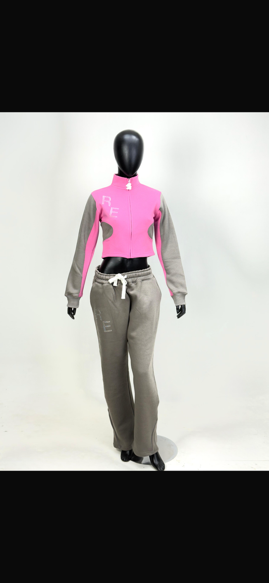 Women’s sweatsuit